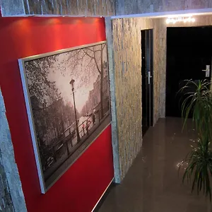 Komorowski Luxury Guest Poland